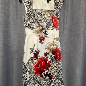 Black house white market dress